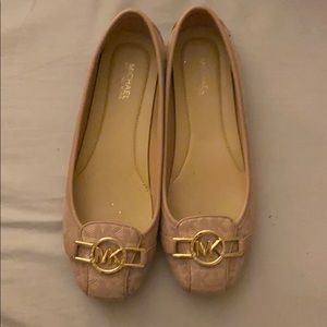 Michael Kors flats size 6